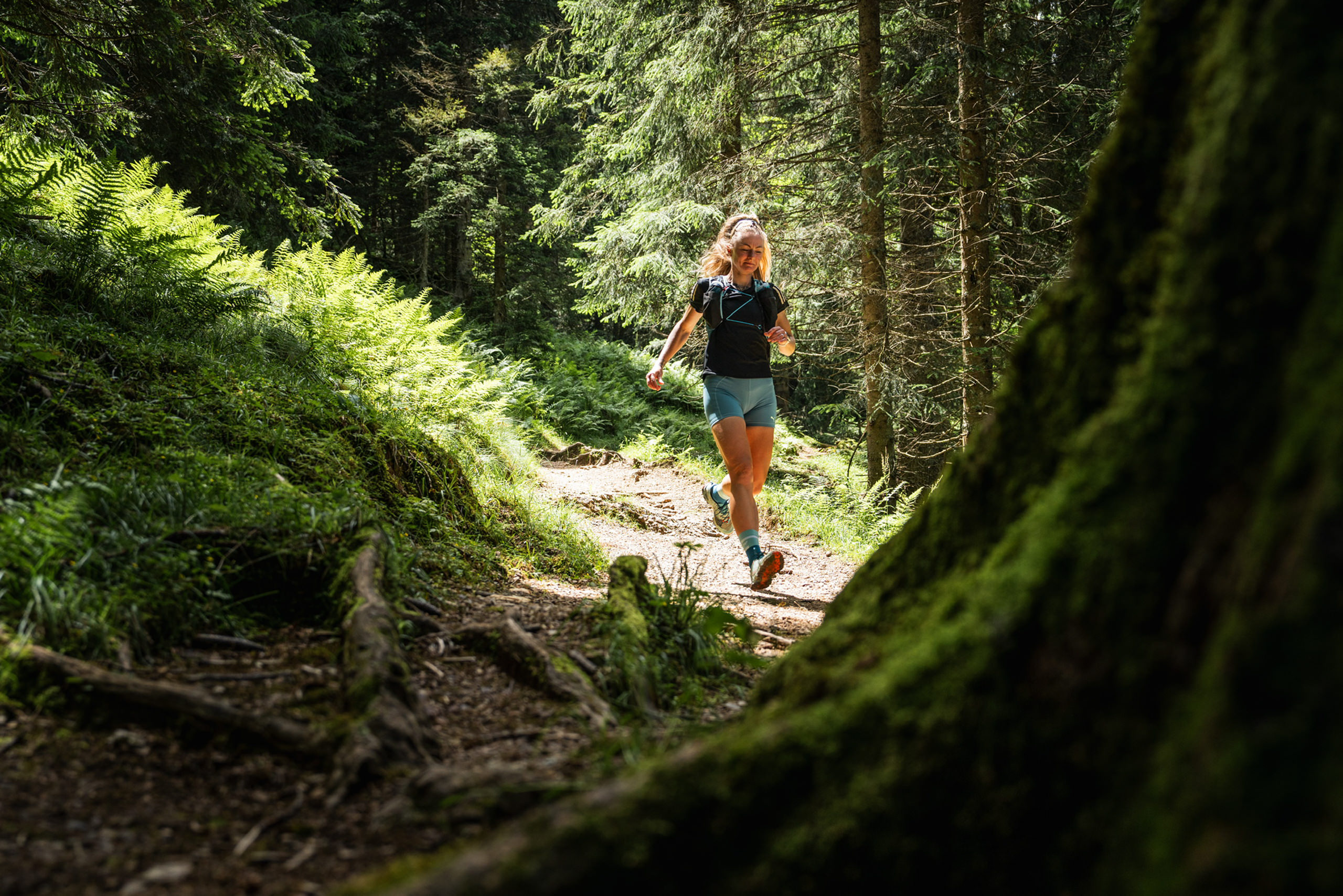 trailrunning, laufen, joggen, Läuferin, Frau, Model, Alpen, Trail, Running, Oberstaufen, Allgäu